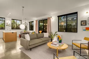 4321 S Holly St, Seattle, WA 98118 - Photo 5