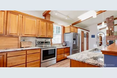 485 S Vesper Way, Camano Island, WA 98282 - Photo 9