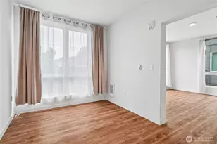 121 12th Ave E, Seattle, WA 98102 - Photo 17