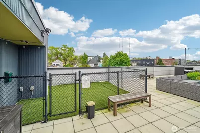 121 12th Avenue E #406, Seattle, WA 98102 - Photo 27