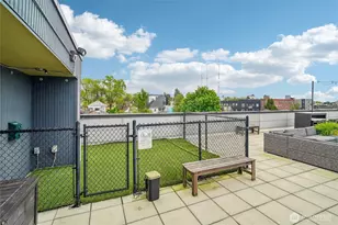 121 12th Ave E, Seattle, WA 98102 - Photo 27