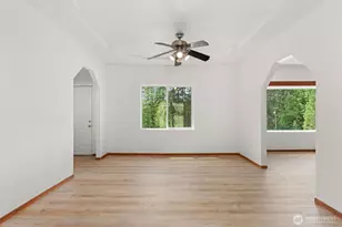 2054 Little Hanaford Rd, Centralia, WA 98531 - Photo 11