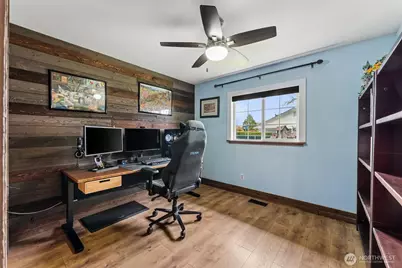 10402 Douglas Drive SW, Lakewood, WA 98499 - Photo 17