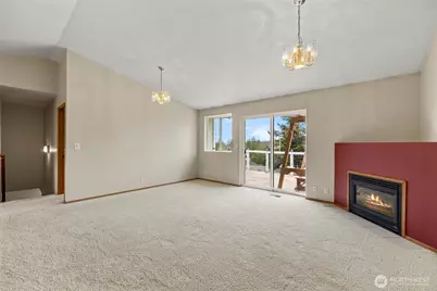 660 Cranberry Drive, Oak Harbor, WA 98277 - Photo 11