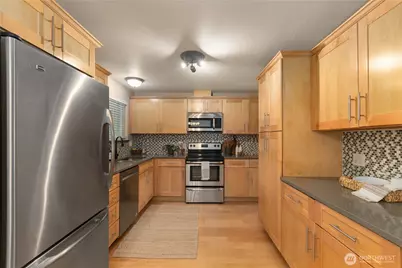 22232 4th Place W, Bothell, WA 98021 - Photo 9