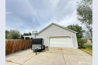 711 Locust Street, Omak, WA 98841 - Photo 39