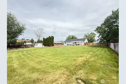 711 Locust Street, Omak, WA 98841 - Photo 37