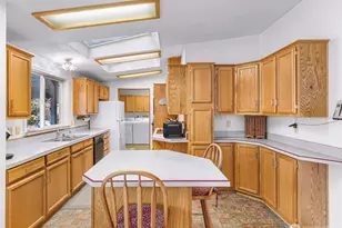 2015 24th St, Bellingham, WA 98225 - Photo 13