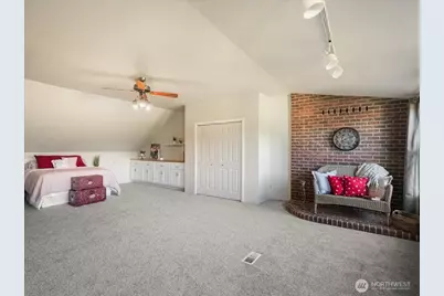 12023 225th Avenue Ct E, Bonney Lake, WA 98391 - Photo 25