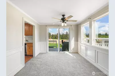 12023 225th Avenue Ct E, Bonney Lake, WA 98391 - Photo 7