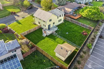 12023 225th Avenue Ct E, Bonney Lake, WA 98391 - Photo 3
