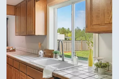 12023 225th Avenue Ct E, Bonney Lake, WA 98391 - Photo 9