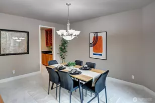 323 239th Ct SE, Sammamish, WA 98074 - Photo 9