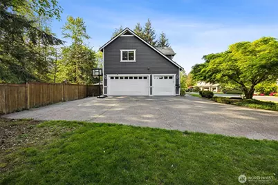 19010 5th Street E, Lake Tapps, WA 98391 - Photo 3