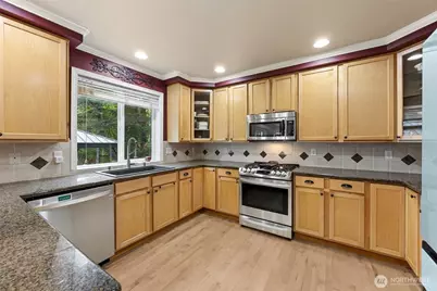 19010 5th Street E, Lake Tapps, WA 98391 - Photo 13