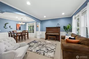 19010 5th St E, Lake Tapps, WA 98391 - Photo 5