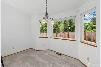911 NW Leisure Lane, Bremerton, WA 98311 - Photo 13