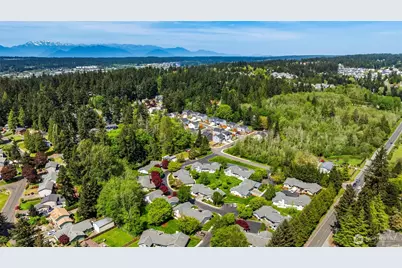 911 NW Leisure Lane, Bremerton, WA 98311 - Photo 27