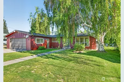 1312 Springwater Avenue, Wenatchee, WA 98801 - Photo 1