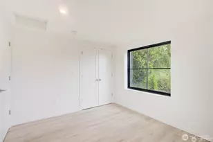 4608 NE 47th St, Seattle, WA 98105 - Photo 15