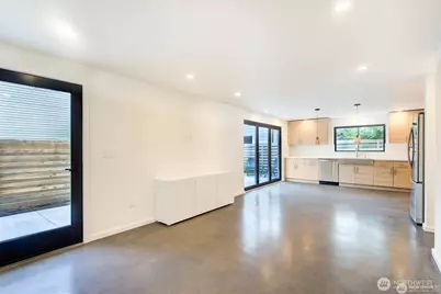4608 NE 47th Street, Seattle, WA 98105 - Photo 7