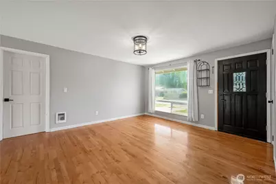 2115 140th Place NE, Marysville, WA 98271 - Photo 5