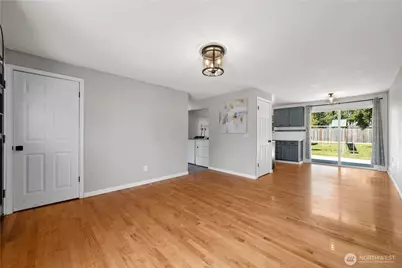 2115 140th Place NE, Marysville, WA 98271 - Photo 7