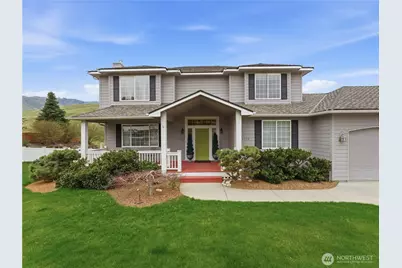 2070 Maiden Lane, Wenatchee, WA 98801 - Photo 3
