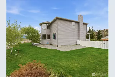 2070 Maiden Lane, Wenatchee, WA 98801 - Photo 37