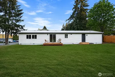 14306 Greenbelt Drive E, Bonney Lake, WA 98391 - Photo 27