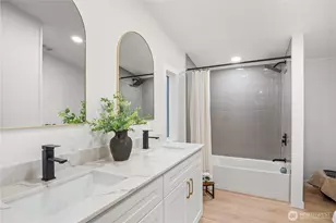 14306 Greenbelt Dr E, Bonney Lake, WA 98391 - Photo 13