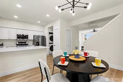 23300 SE Black Nugget Road #M1, Issaquah, WA 98029 - Photo 13
