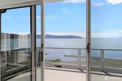 2411 Skyline Way #203, Anacortes, WA 98221 - Photo 27