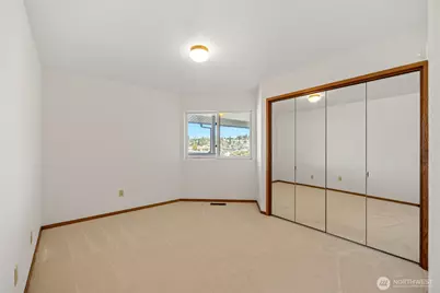 2411 Skyline Way #203, Anacortes, WA 98221 - Photo 29
