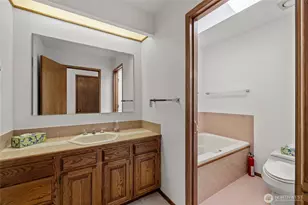 2411 Skyline Way, Anacortes, WA 98221 - Photo 35
