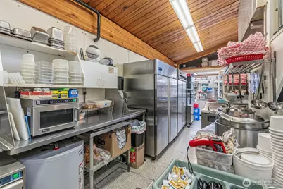 313 Pacific Avenue S, Long Beach, WA 98631 - Photo 31