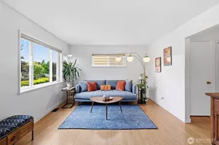 4743 50th Ave SW, Seattle, WA 98116 - Photo 3