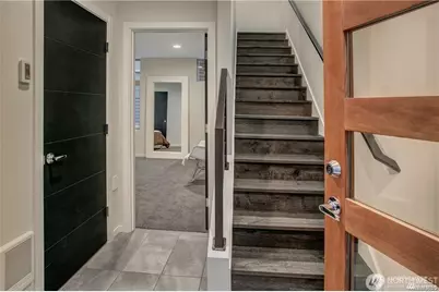 716 Martin Luther King Jr. Way #B, Seattle, WA 98122 - Photo 3
