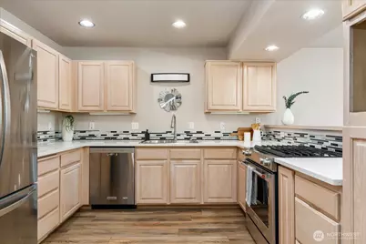 5653 Useless Bay Avenue #603, Langley, WA 98260 - Photo 15