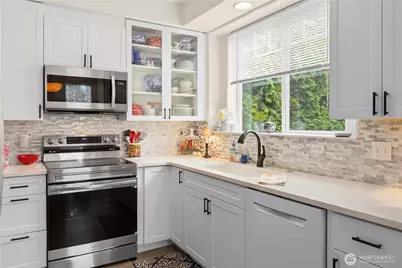 7009 196th Street SW #A-205, Lynnwood, WA 98036 - Photo 5