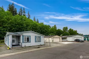 571 Lupine Ln, Burlington, WA 98233 - Photo 3