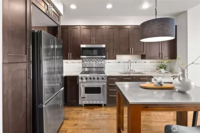 10650 NE 9th Place #1925, Bellevue, WA 98004 - Photo 9