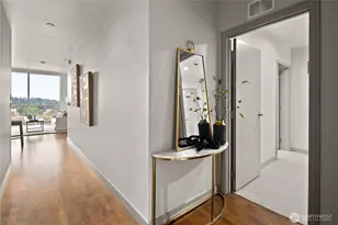 10650 NE 9th Pl, Bellevue, WA 98004 - Photo 13