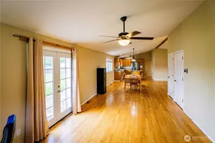 10001 Beth Ct SE, Yelm, WA 98597 - Photo 13