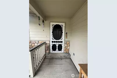 10001 Beth Court SE, Yelm, WA 98597 - Photo 3