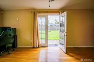 10001 Beth Ct SE, Yelm, WA 98597 - Photo 15
