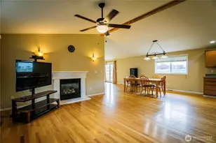 10001 Beth Ct SE, Yelm, WA 98597 - Photo 13