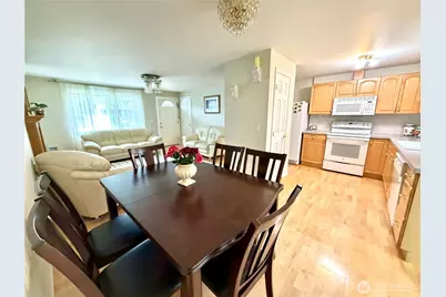 13029 SE 206 Place, Kent, WA 98031 - Photo 5
