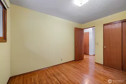 12915 412th St E, Eatonville, WA 98328 - Photo 15