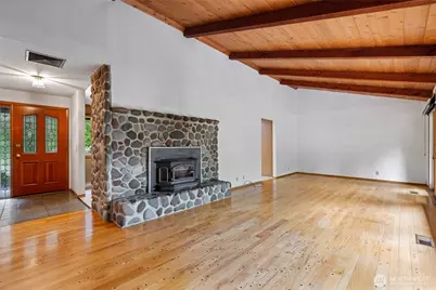 12915 412th St E, Eatonville, WA 98328 - Photo 9
